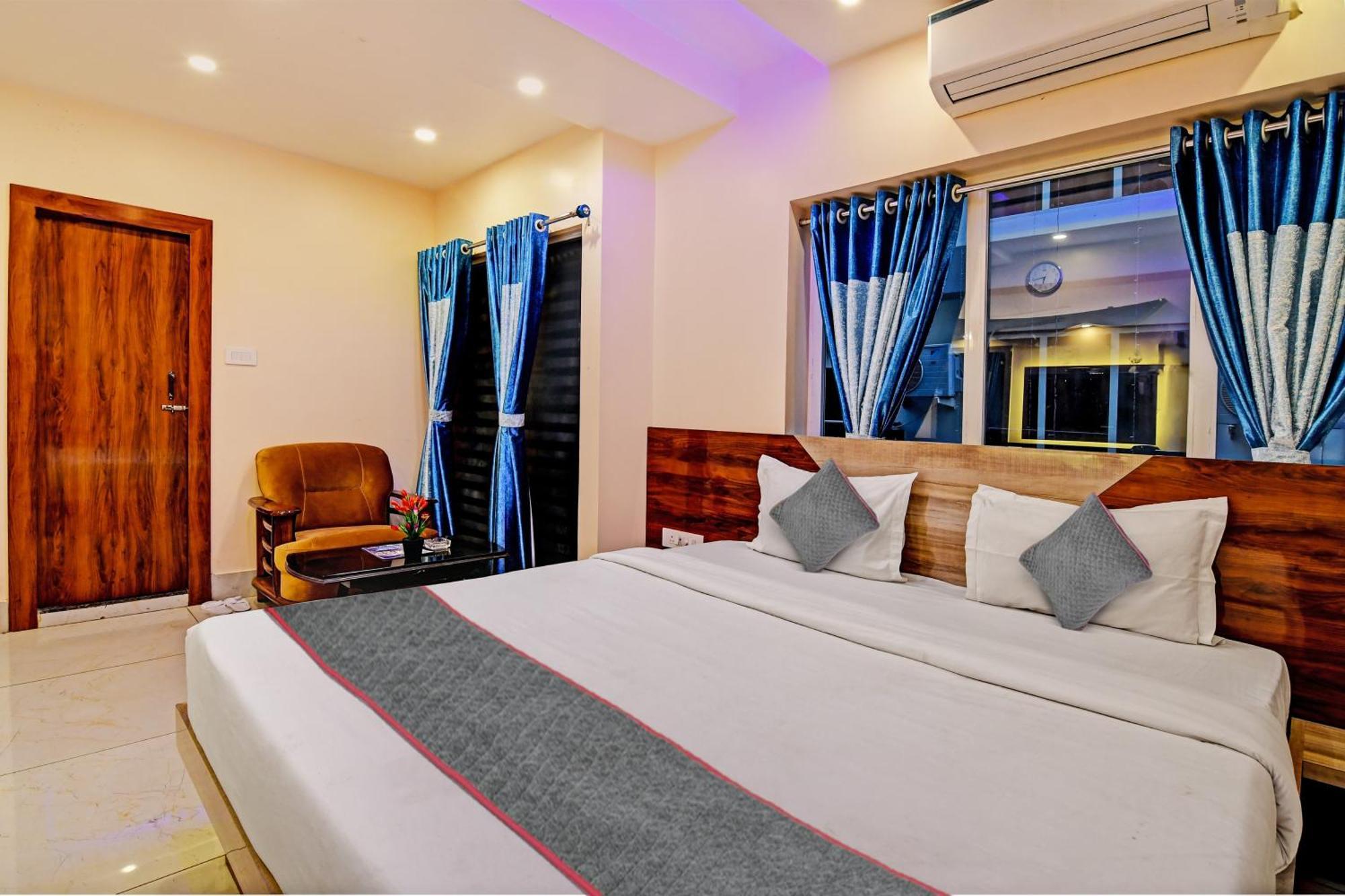 Townhouse The Grand Touch & The Royal Touch Hotel Digha  Exterior photo